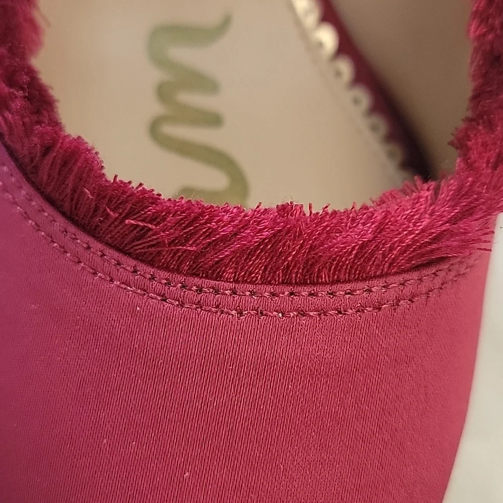 SAM EDELMAN Halan Satin Cranberry Eyelash Fringe Pointed Toe Party Formal Heel 6